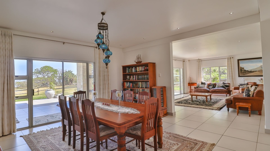 5 Bedroom Property for Sale in Sunrise On Sea Eastern Cape